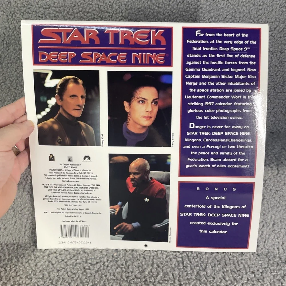 Star Trek : Deep Space Nine 1997 Calendar (Works For 2025) Open/unused